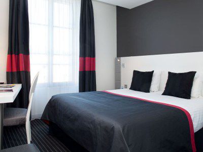 Western Château Hotel Blois