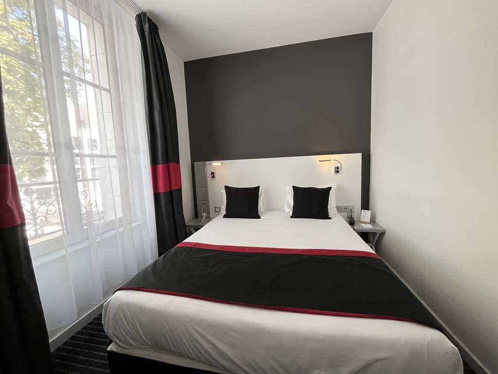 Western Chateau Blois