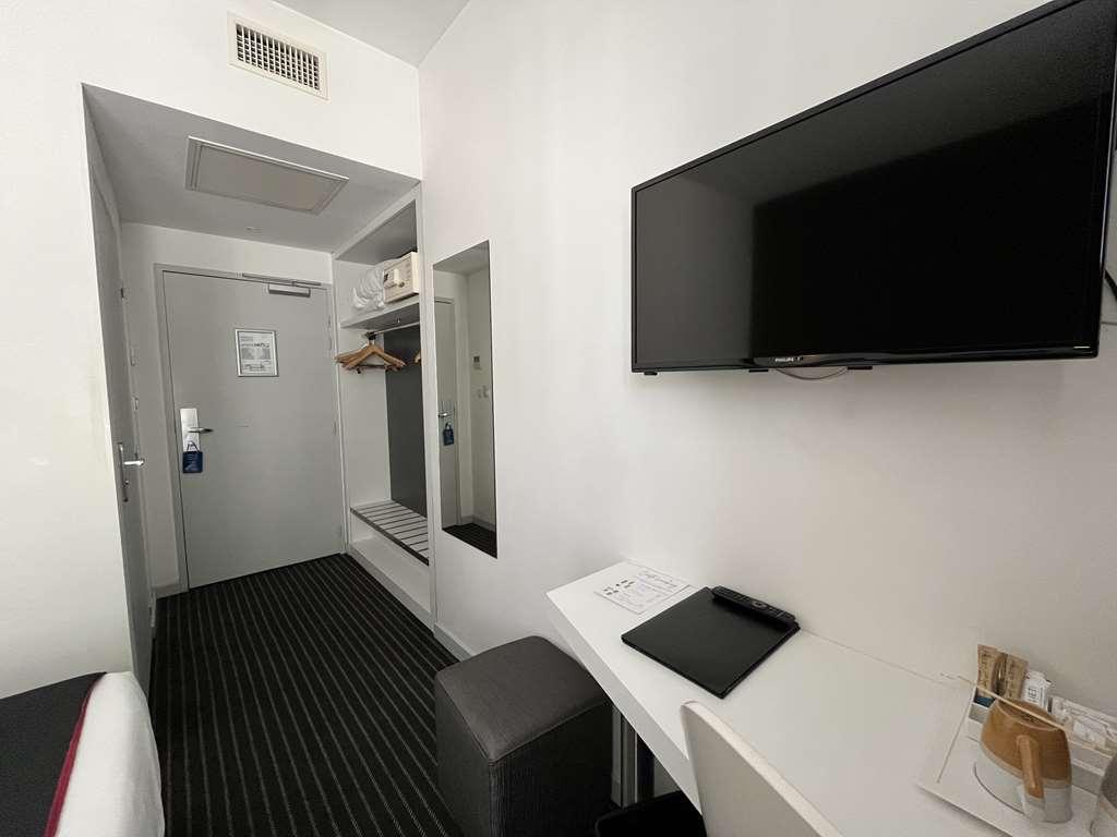 Western Chateau Hotel