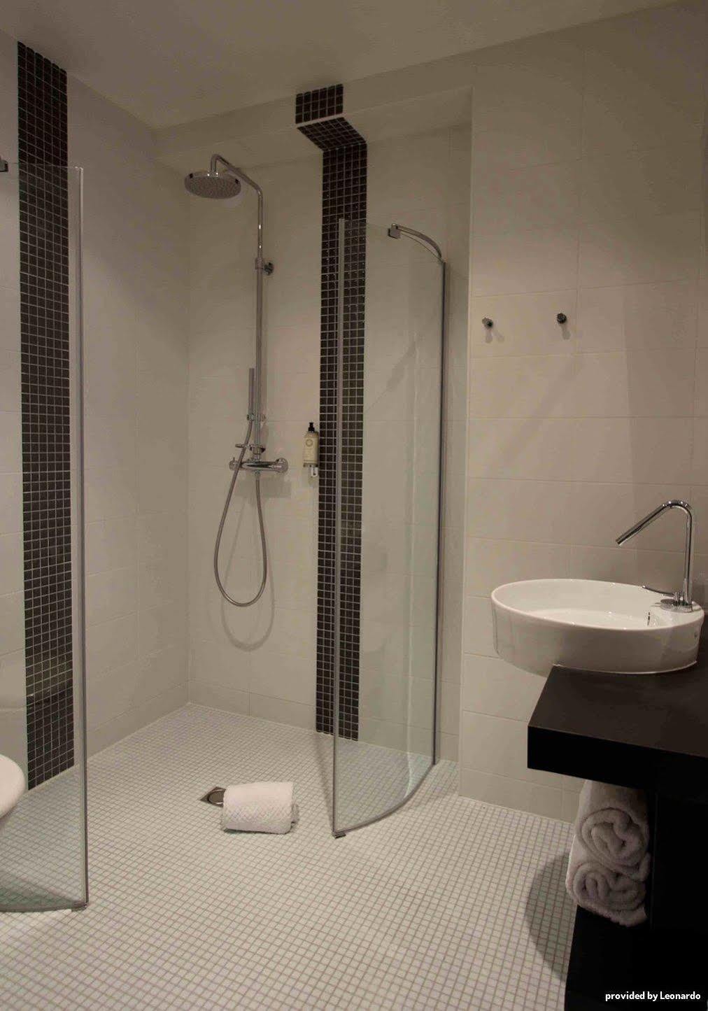 Western Chateau Hotel Blois